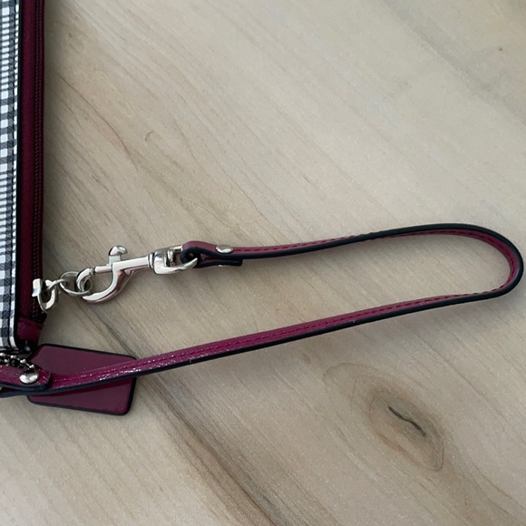 Coach Checkered Wristlet - Picture 4 of 6